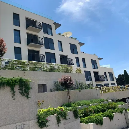 Lux - With Private Pool
