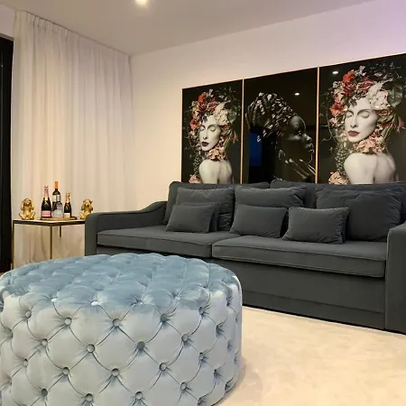 Appartamento Lux - With Private Pool *